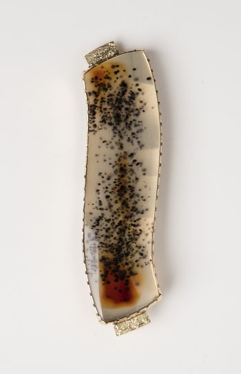Pin: Curved Montana Agate w/ Tufa-cast Flanges